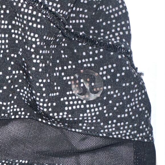 Lululemon Pace Perfect 3” Short in Soundwave White Black/Black Size 2 - Picture 7 of 16